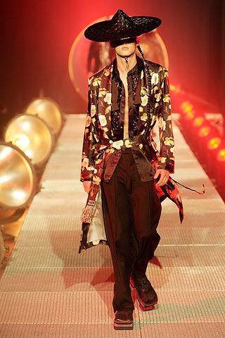 John Galliano / - 2010-2011
